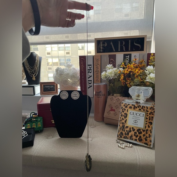 ✨Bronze Muted Long necklace with feather pendants, 1 Bling✨Vintage Preloved - Picture 5 of 5